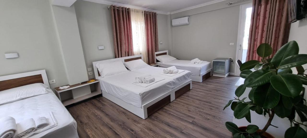 Aaa Apartment Berat Exterior foto